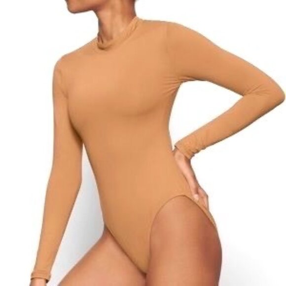 SKIMS Swim Long Sleeve One Piece Almond Large - Picture 13 of 14